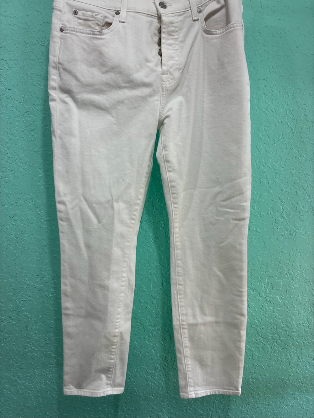 Women’s 7 for all Mankind White Jeans 29 Josefina button fly vacay